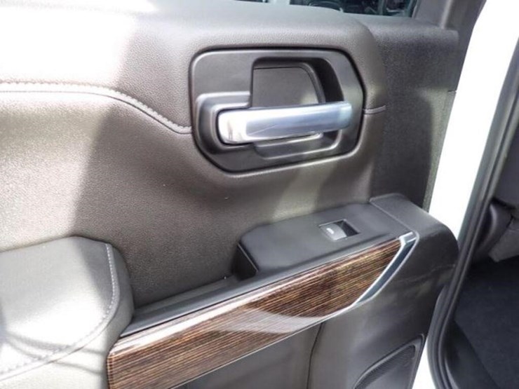 gmc-sierra-1500-sle-image-40