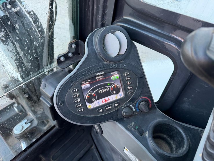 2020-bobcat-e50-image-27