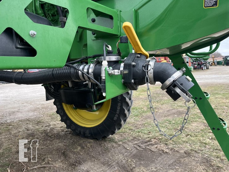 john-deere-r4038-image-21