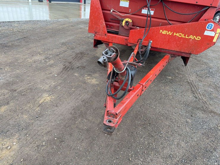 new-holland-195-image-16