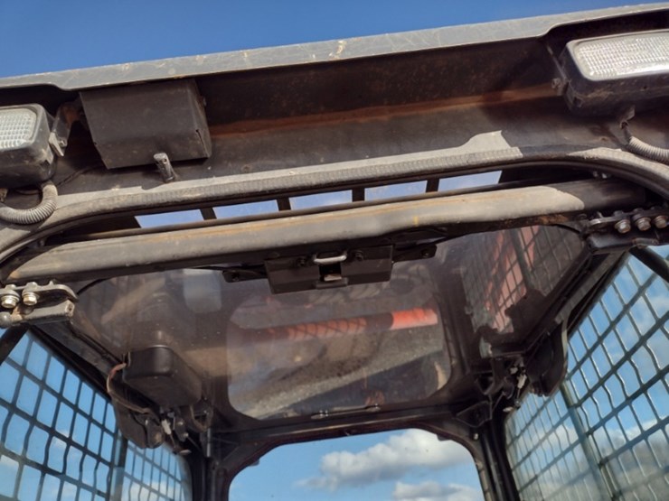 kubota-svl75-2-image-13