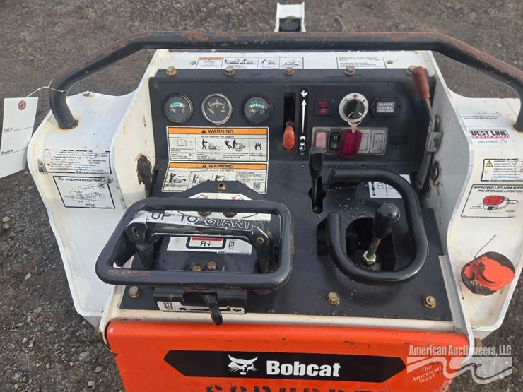 2019-bobcat-mt-mini-track-loader,-mini-image-13