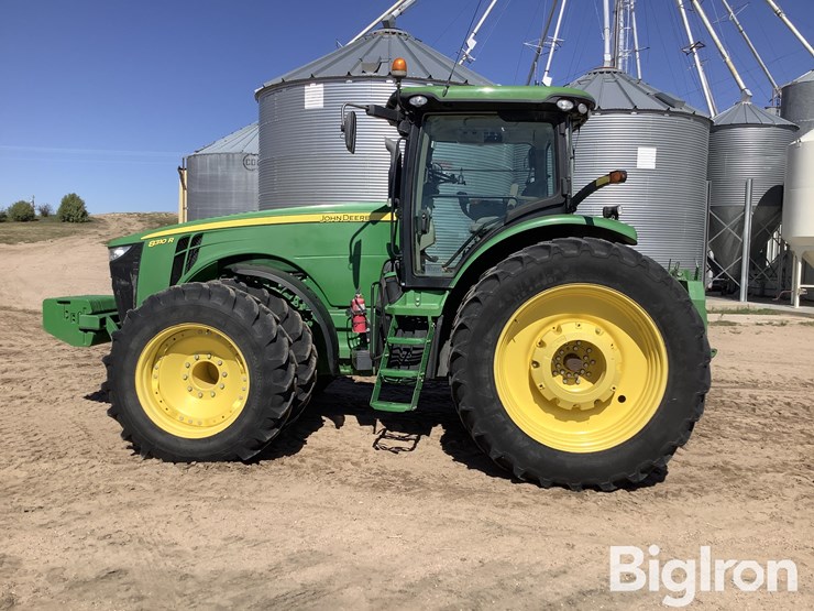 john-deere-8310r-image-8