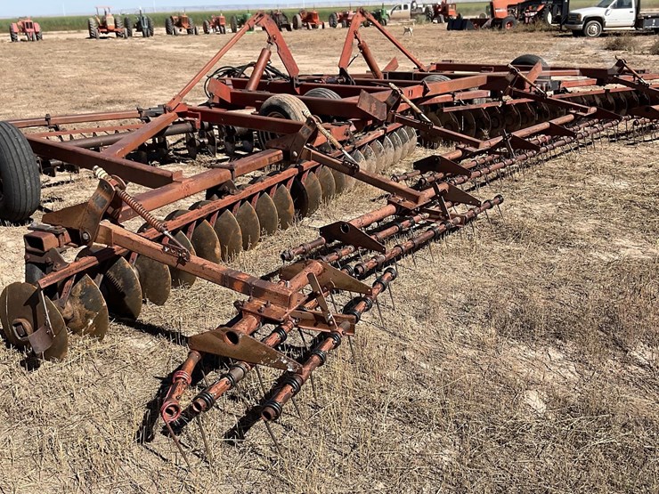 international-490-image-4