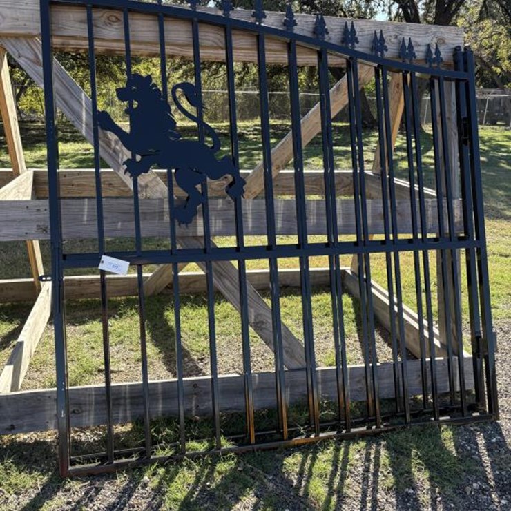 #117 • Pair of Lion Iron Gates