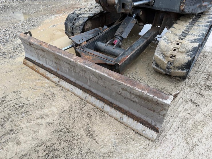 2022-bobcat-e50-image-14