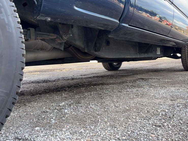 2006-gmc-2500-image-16