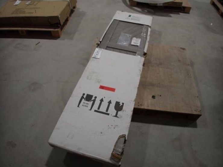 qty-of-(2)-grey-hanging-barn-doors-image-3