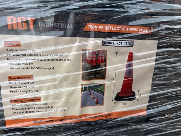(250)-new-agt-co-29in-traffic/safety-cones-w/-weighted-bases-image-2