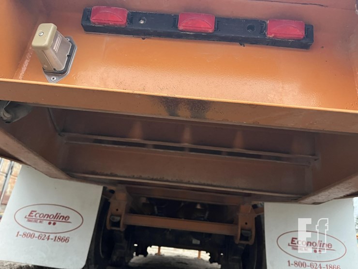 2010-econoline-25-ft-x-96-in-image-29