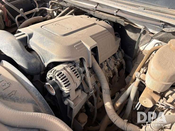 2010-chevrolet-silverado-2500hd-image-54