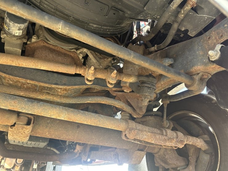 2015-dodge-ram-5500-image-40