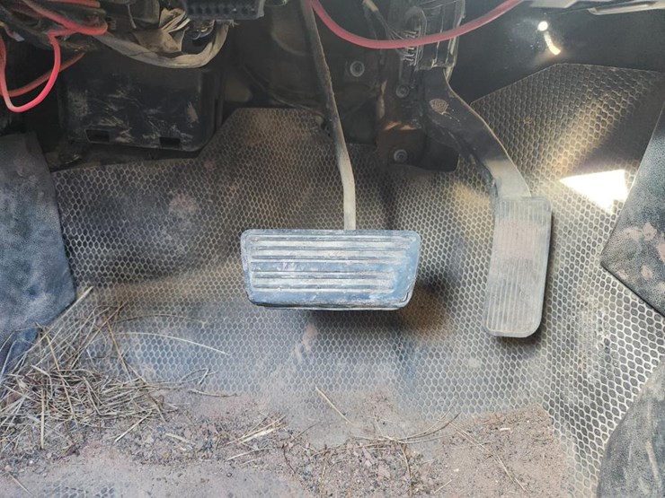 2009-chevrolet-3500-image-51