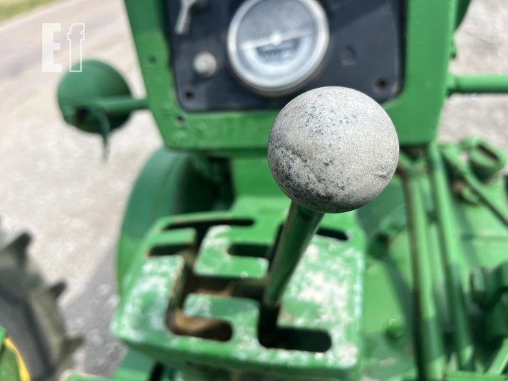 john-deere-630-image-41