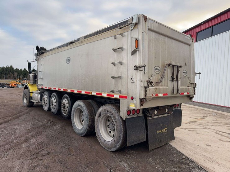 2010-kenworth-t800-image-4