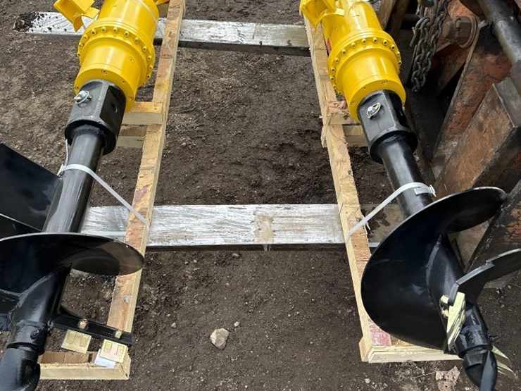 caterpillar-305-image-1