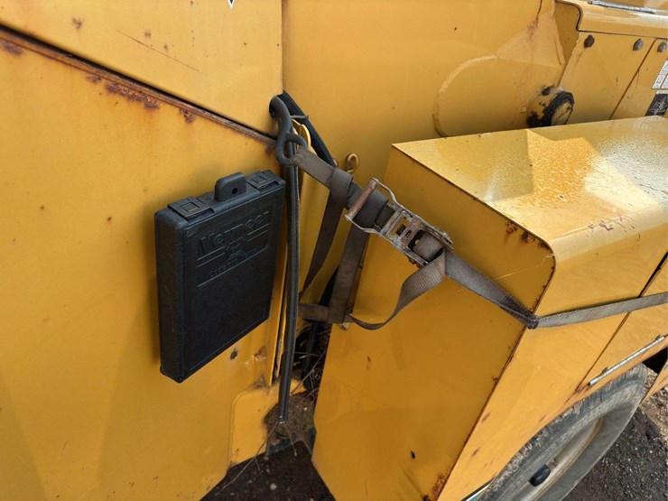 vermeer-wood-chipper-image-24