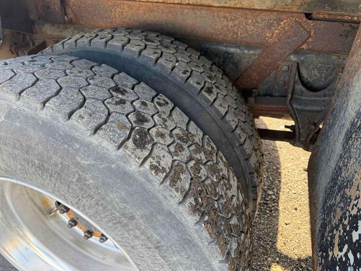 international-durastar-4300-image-10