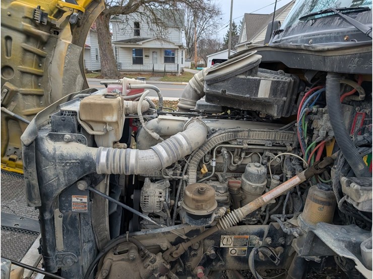 2020-kenworth-t880-image-15