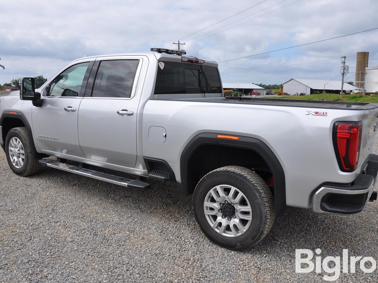 2022-gmc-sierra-2500-image-7