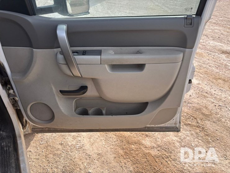 chevrolet-silverado-2500hd-image-62