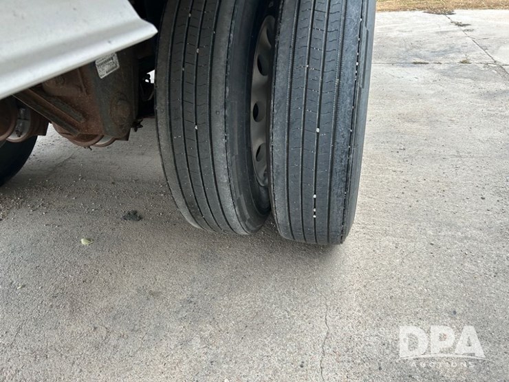 2015-wilson-hopper-bottom-image-16