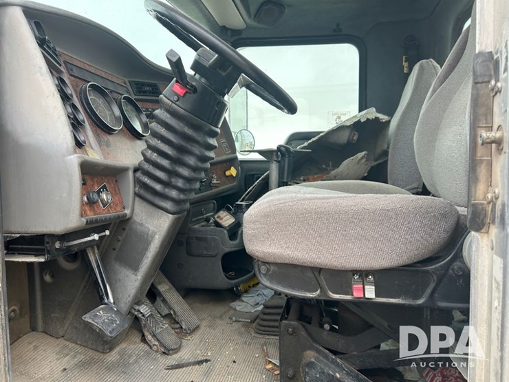 2003-cat-3126-image-19