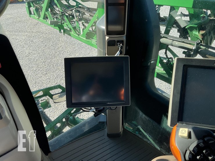 john-deere-r4038-image-57