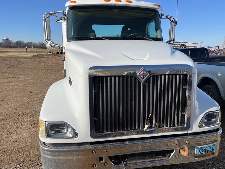 2005-international-9200i-image-14