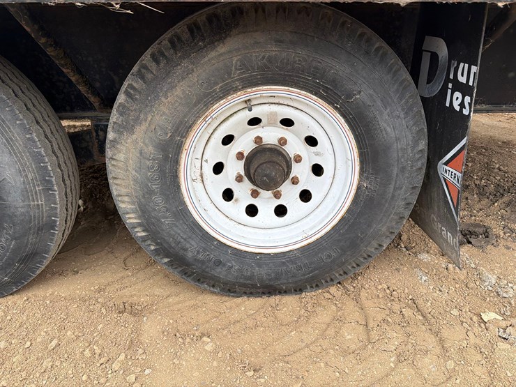 gooseneck-flatbed-trailer-image-16