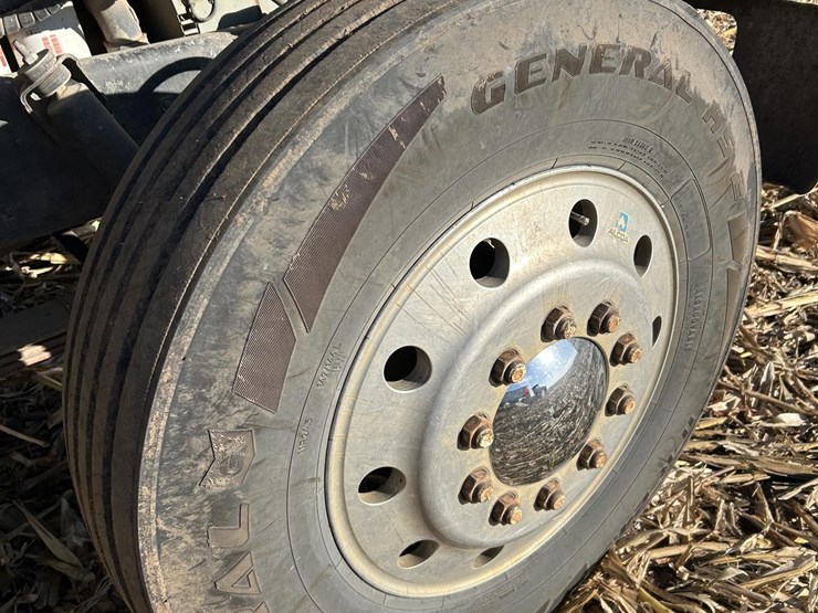 1985-international-s2500-image-59