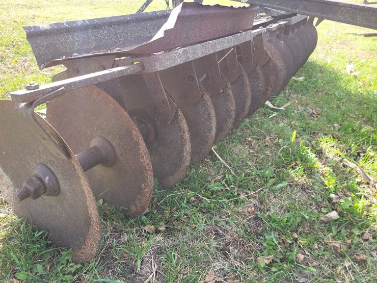 rolling-tractor-tandem-disk-image-11