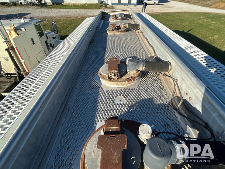 1995-cummins-m11-image-49