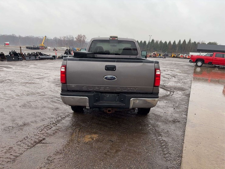 2009-ford-f250-image-5