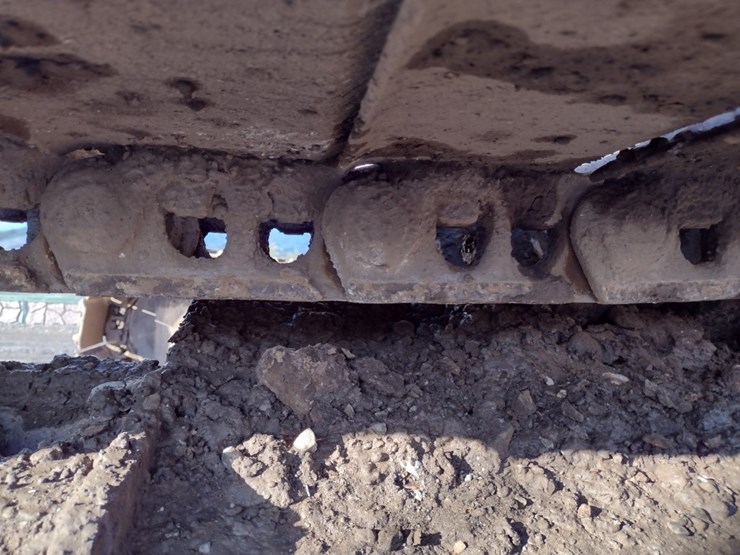 caterpillar-320fl-image-38