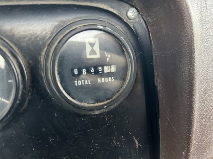 1986-international-1954-s/a-truck-tractor-image-28