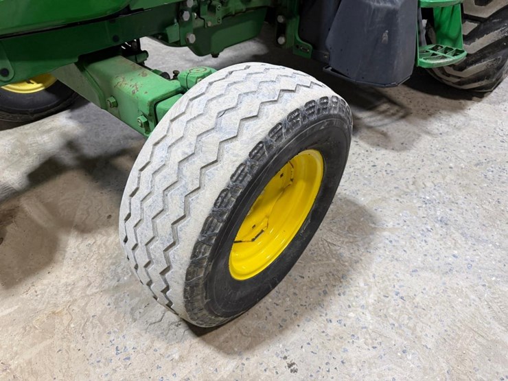 john-deere-5.5-image-9