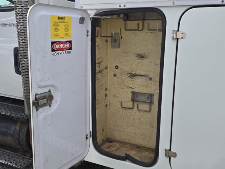 international-4300-sba-image-17