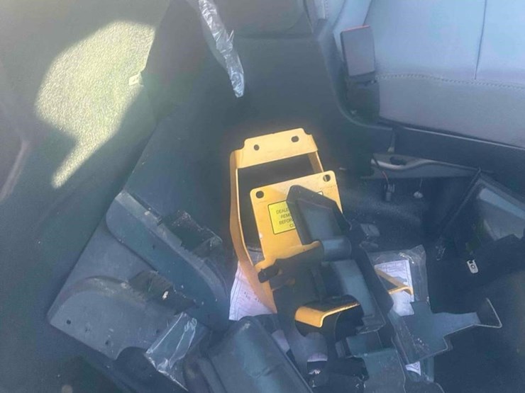 ford-f550-xl-image-9