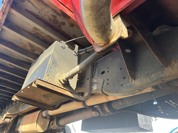 2015-dodge-ram-5500-image-45