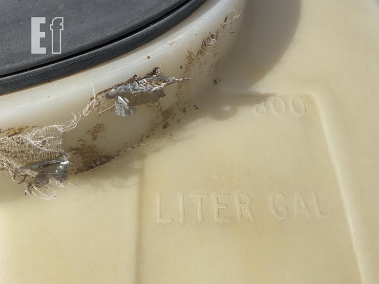 ag-chem-rogator-854-image-41