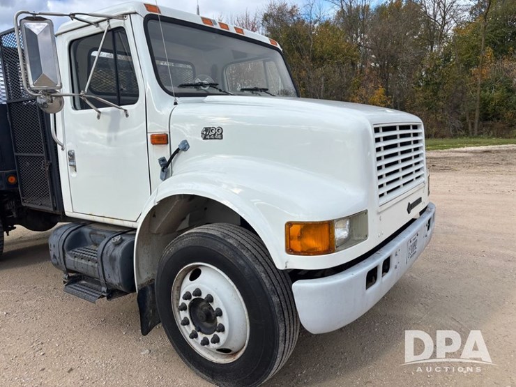 2000-international-4700-image-19
