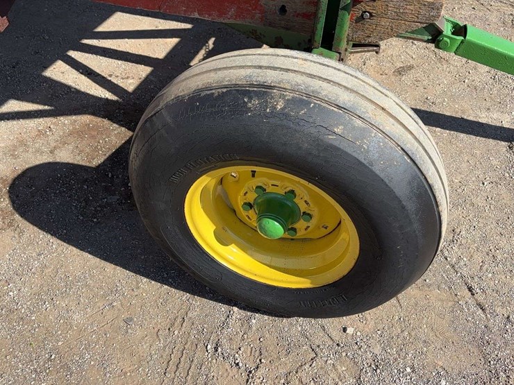 j&m-gravity-wagon-image-10