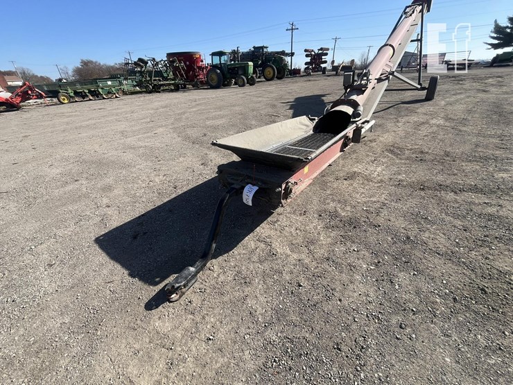 universal-1837-binbuster-field-loader-td-image-6