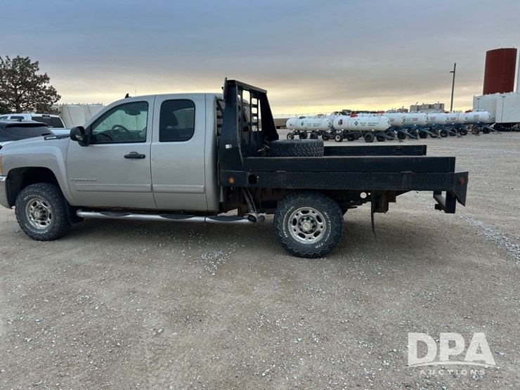 chevrolet-2500hd-image-4