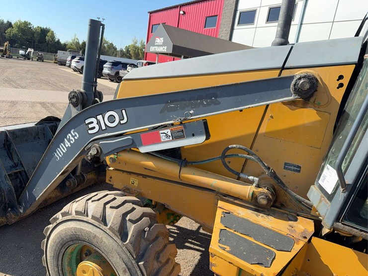 2011-deere-310j-image-20