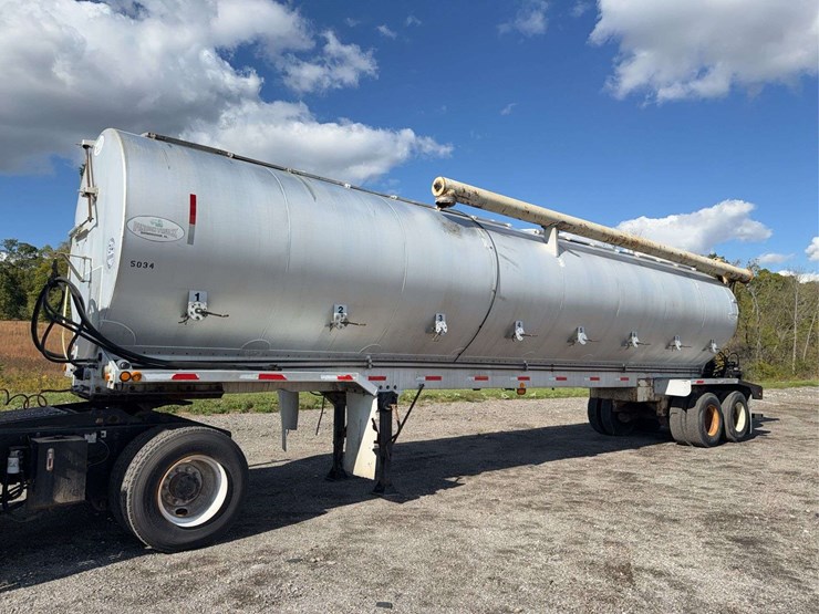 2006-pinson-feed-trailer-image-1