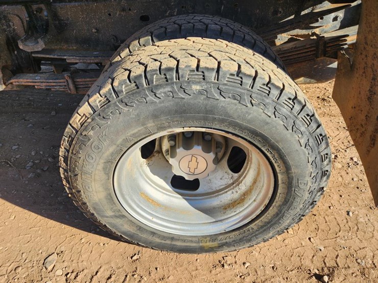 2007-chevrolet-3500-image-52