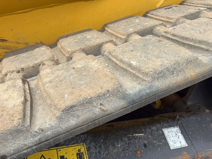 2022-new-holland-c362-image-13