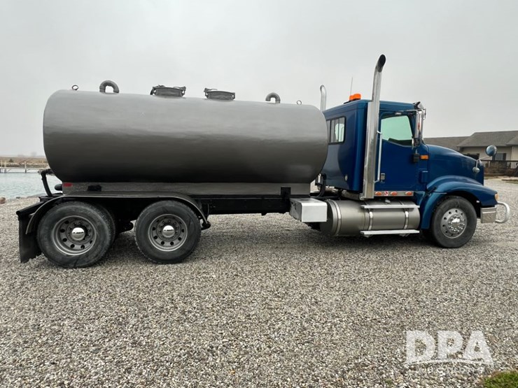 2006-international-9400-eagle-image-11